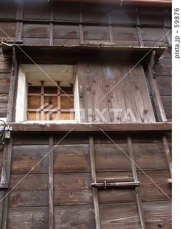 武器庫の小窓 59876