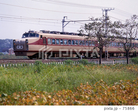 東武鉄道・伊勢崎線内　ＤＲＣ［きぬ」1720系 75866