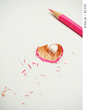 ピンクのゴミと 82192