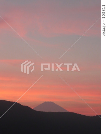 箱根仙石原よりの富士山 103811