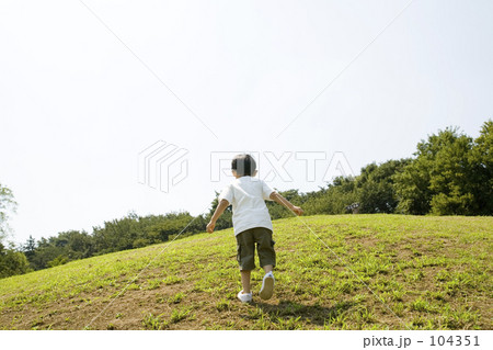 No title No title 104351