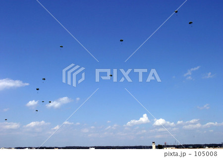 青い空から 105008