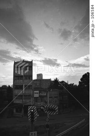 原宿・早朝の表参道　１９７０－昭和４５年 106584