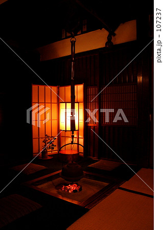 遊郭にて 遊郭にて 107237