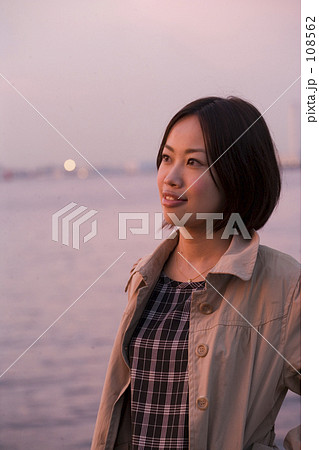 No title No title 108562