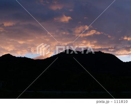 ドラマな夕空 111810