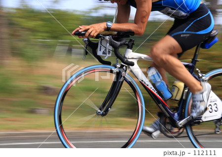 ペダルを漕げ ( トライアスロン) 112111