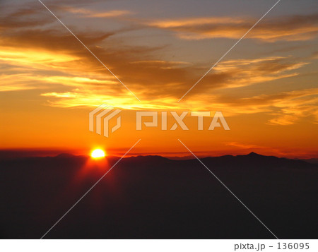 燕岳からのご来光 136095