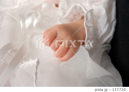 赤ちゃんの手 137720