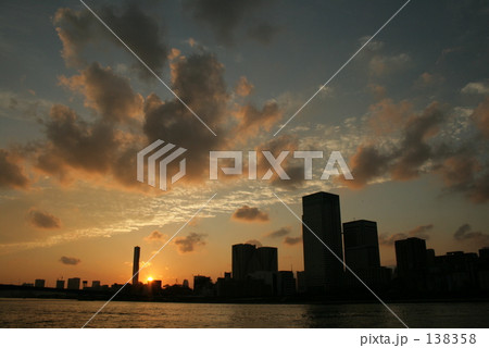 秋の夕焼け空 138358