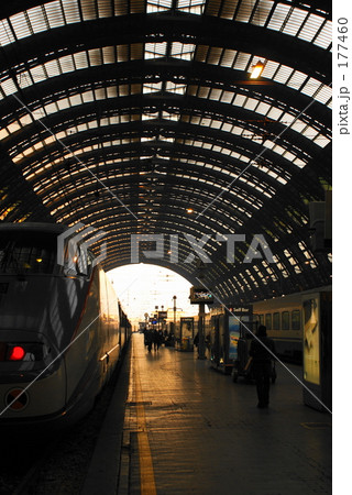 ミラノ中央駅とESユーロスターイタリア ミラノ中央駅とESユーロスターイタリア 177460