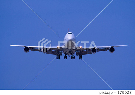 迫り来る飛行機 迫り来る飛行機 179028
