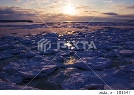 流氷の朝 181647