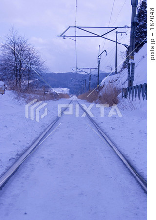 雪の線路 182048