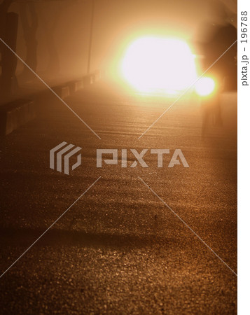 霧の夜は自転車に注意 霧の夜は自転車に注意 196788