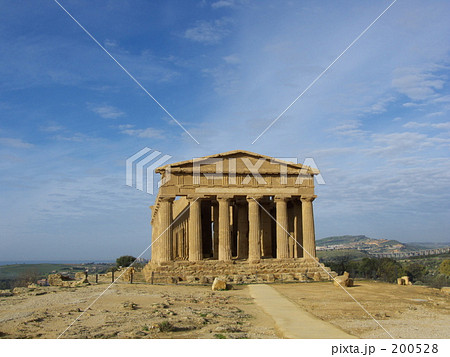 シチリア島　コンコルディア神殿 200528