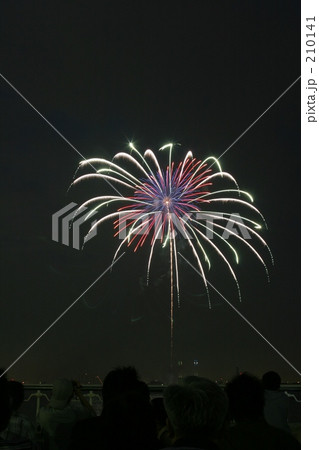 広がる花火　２００６－１ 210141