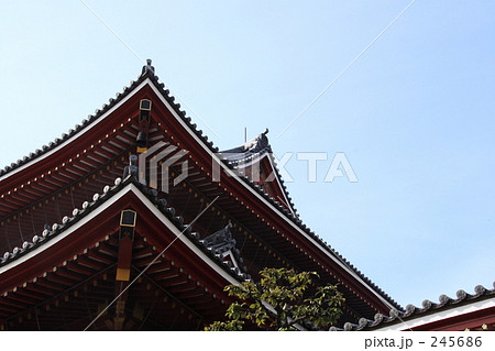 屋根と空 245686