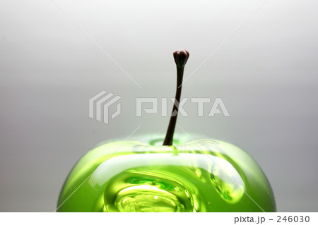 Glass Apple 246030