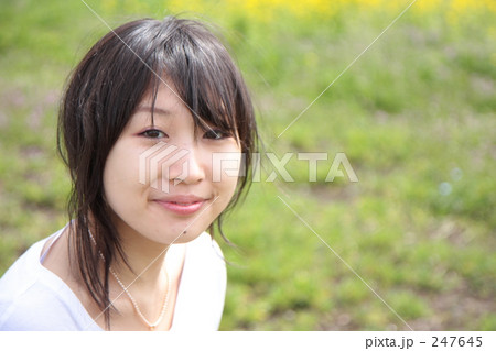 少女の笑顔１ 247645