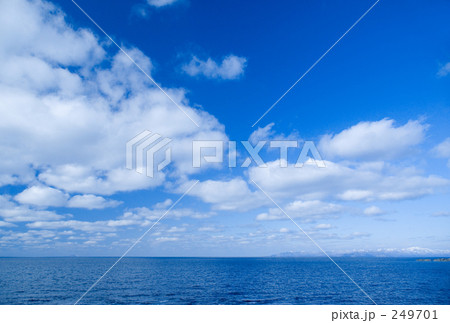 青空と海 249701