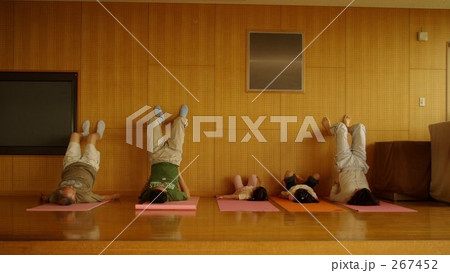 家族でヨガ 家族でヨガ 267452