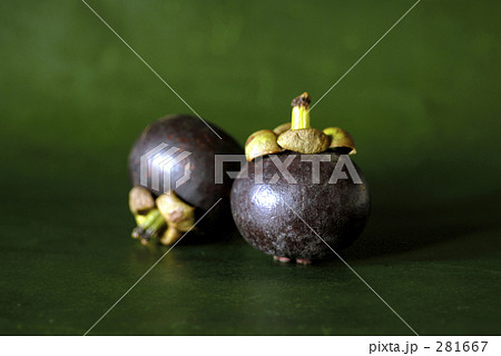 果物の女王 281667