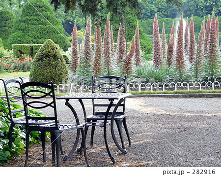庭園のテーブルとイス 庭園のテーブルとイス 282916