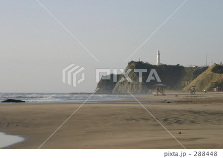 灯台と海水浴場 灯台と海水浴場 288448