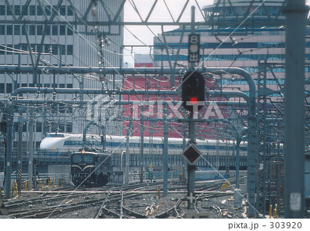 東京にて 東京にて 303920