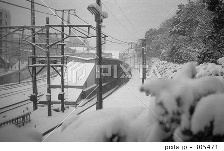 原宿・雪の原宿駅 昭和42年 原宿・雪の原宿駅 昭和42年 305471