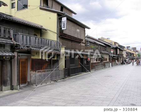 祇園の街並み 310884