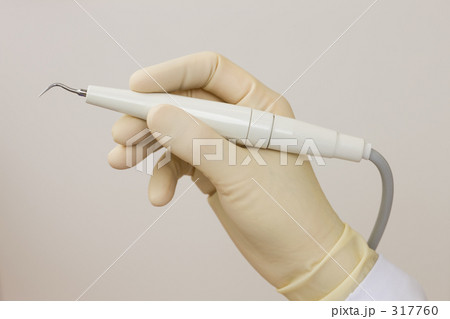 歯科医院の治療器機 317760