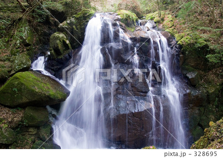 鶏鳴の滝　全景 328695
