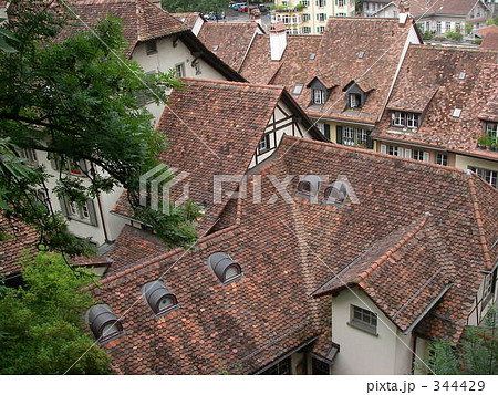 赤茶色の瓦（ベルン） 344429