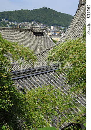 瓦屋根 351569