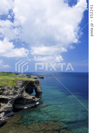 万座毛 万座毛 352241