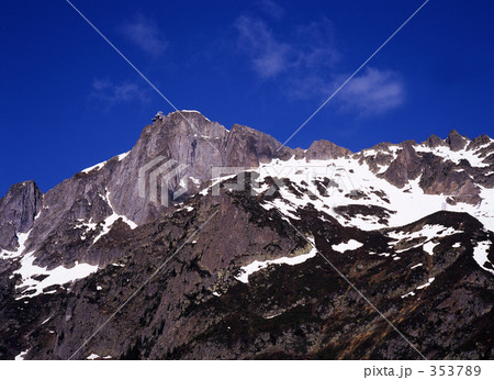 岩山 岩山 353789