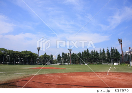 青空と野球場２ 357970