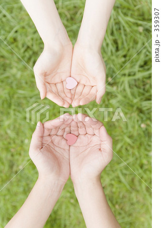 359307