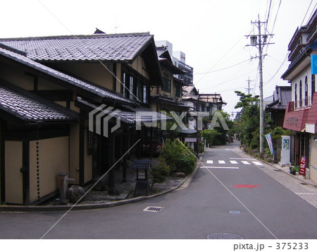 田舎の町並み 375233