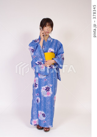 浴衣女性 378345