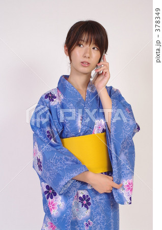 浴衣女性 378349