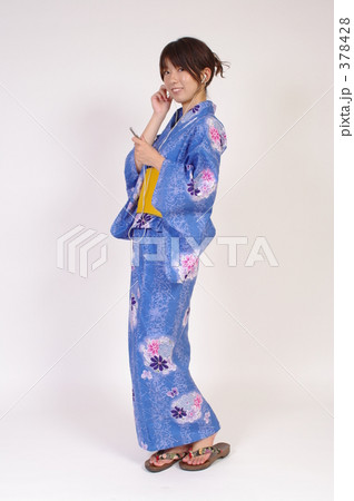 浴衣女性 378428
