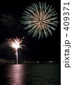 海にあがる花火 409371