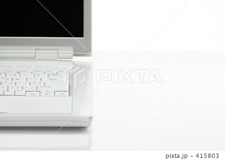 ノートPC　（ノートPCと携帯：シリーズ用パーツ素材） 415803