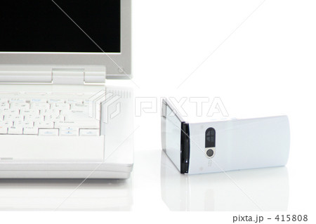 ノートPCと携帯 D3 415808