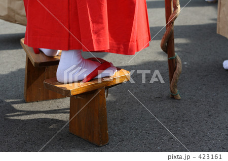 豊年万作の祭り　天狗　１本　下駄 423161