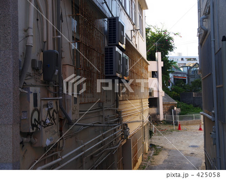 路地裏 路地裏 425058