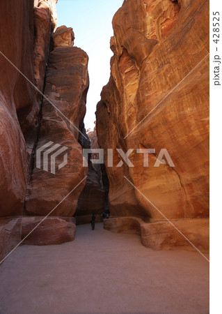 ペトラ遺跡のシーク ペトラ遺跡のシーク 428525